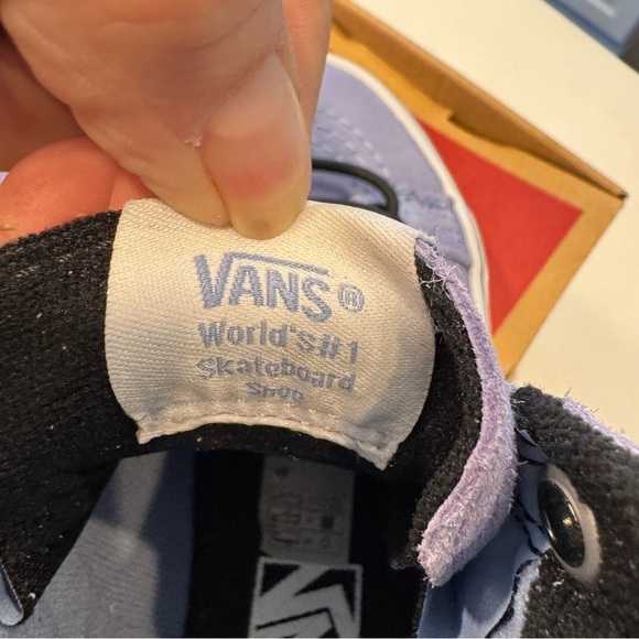 Vans Kids Hi MTE Periwinkle Blue Suede Sneakers Toggle Laces Sz 11 NEW - Picture 8 of 10